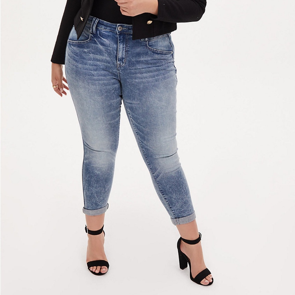 Torrid High Rise Boyfriend Straight Stretch Jean